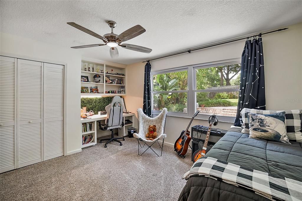 Active With Contract: $835,000 (5 beds, 2 baths, 3212 Square Feet)