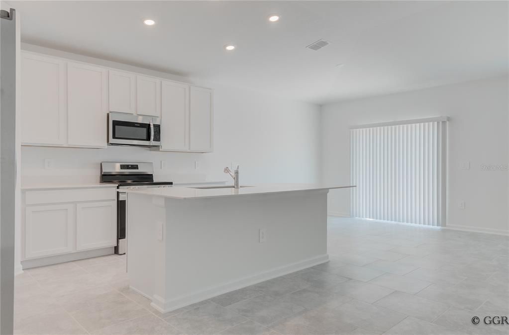 Active With Contract: $2,650 (4 beds, 2 baths, 1936 Square Feet)