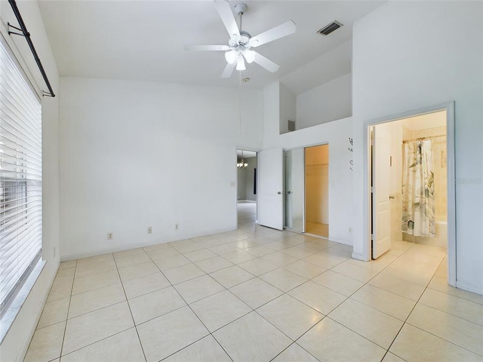 Active With Contract: $329,900 (4 beds, 2 baths, 1536 Square Feet)