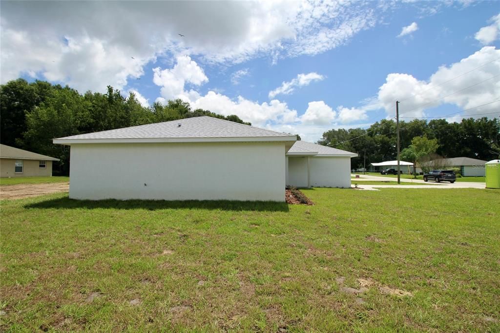 Active With Contract: $285,000 (3 beds, 2 baths, 1453 Square Feet)