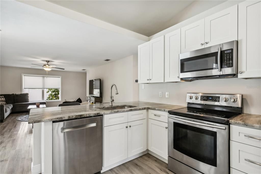 Active With Contract: $450,000 (4 beds, 2 baths, 1781 Square Feet)