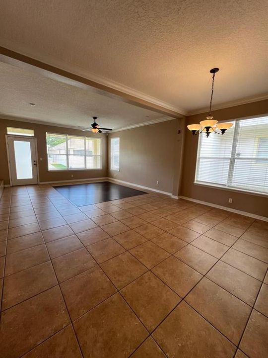 For Rent: $3,300 (4 beds, 2 baths, 2460 Square Feet)
