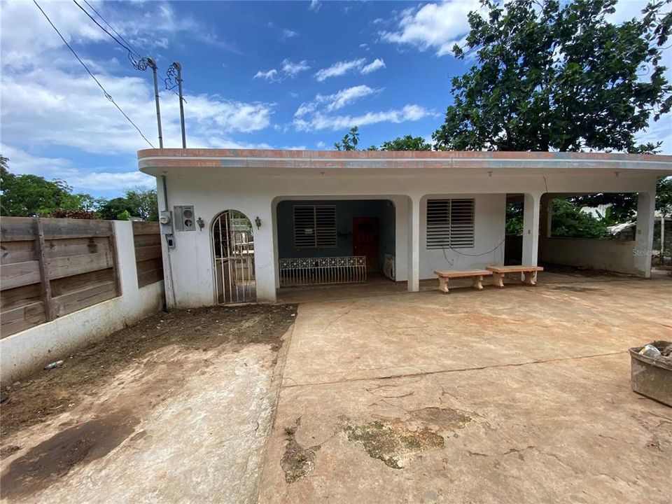 Vendido Recientemente: $69,900 (2 camas, 1 baños, 900 Pies cuadrados)