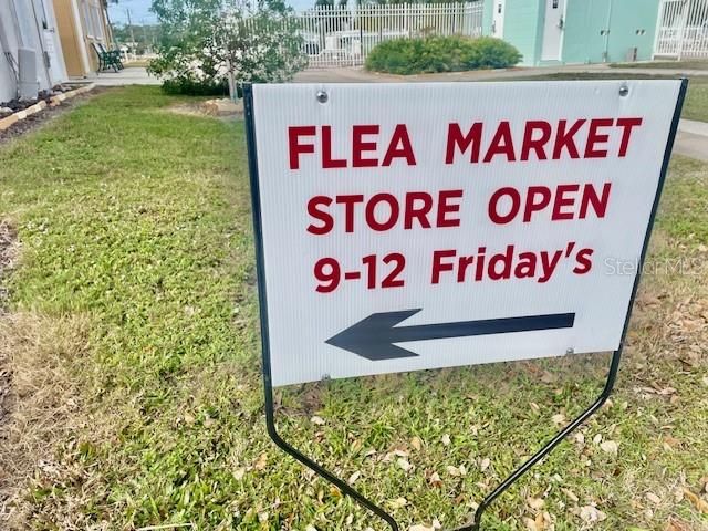 Weekly Flea Market