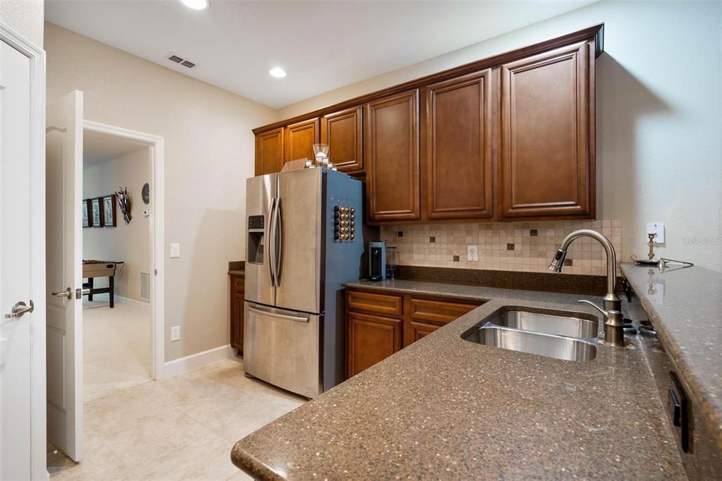 2nd Kitchen - Basement