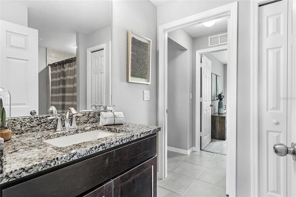 For Sale: $334,990 (3 beds, 2 baths, 1469 Square Feet)