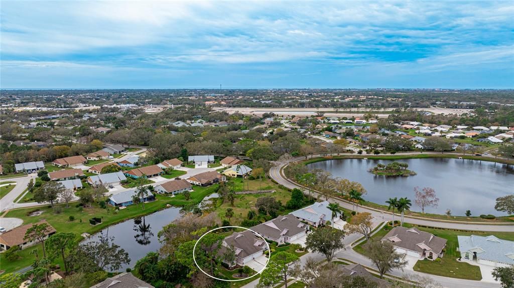 Active With Contract: $365,000 (2 beds, 2 baths, 1419 Square Feet)