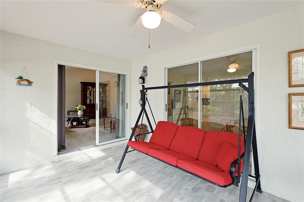 Active With Contract: $365,000 (2 beds, 2 baths, 1419 Square Feet)