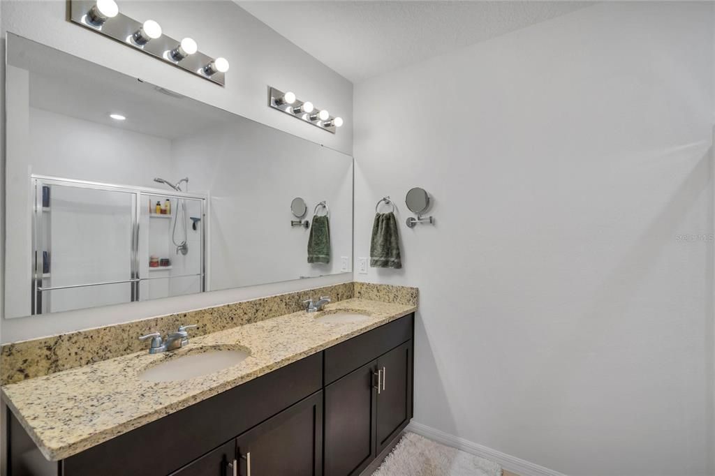 Active With Contract: $334,900 (3 beds, 2 baths, 1685 Square Feet)