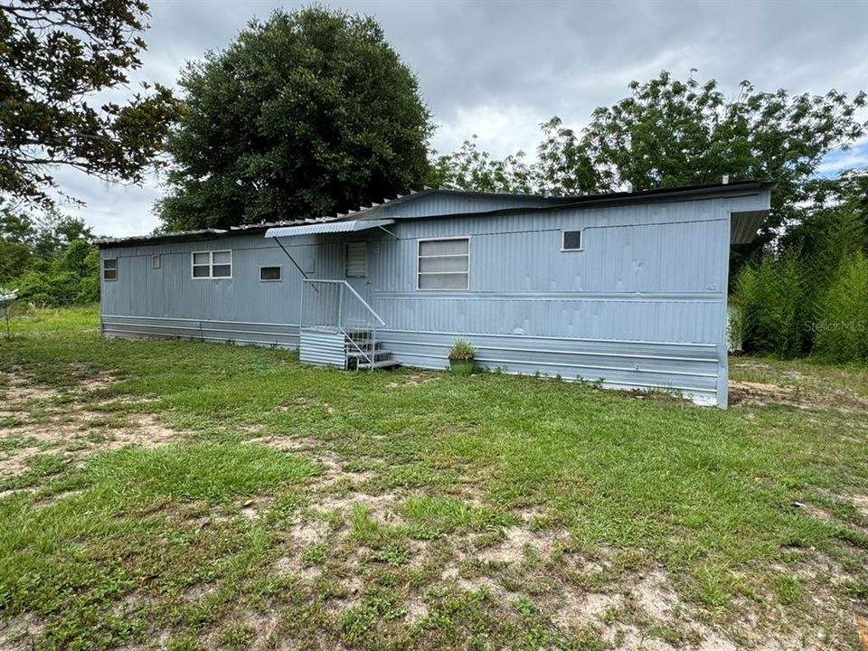 Recently Sold: $64,000 (2 beds, 1 baths, 672 Square Feet)