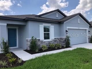 Recently Sold: $400,000 (4 beds, 2 baths, 2112 Square Feet)