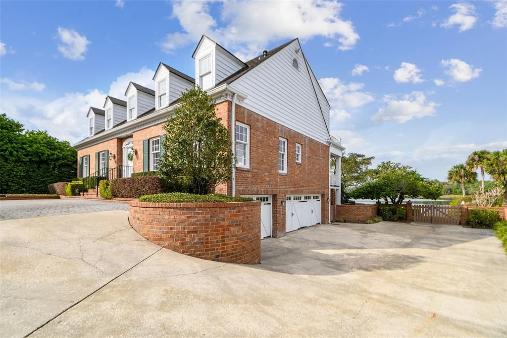 Active With Contract: $3,500,000 (4 beds, 4 baths, 4338 Square Feet)