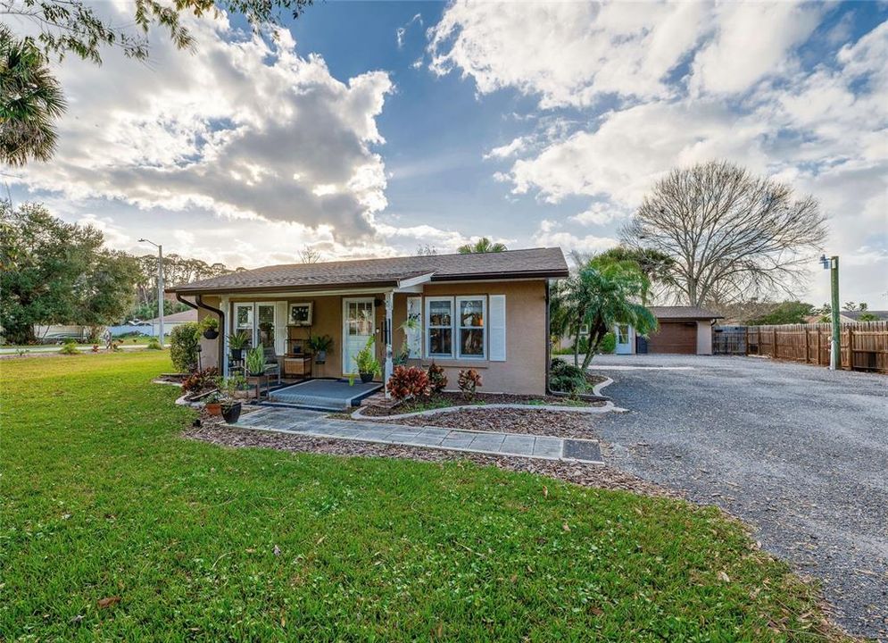 4850 Spruce Creek Rd