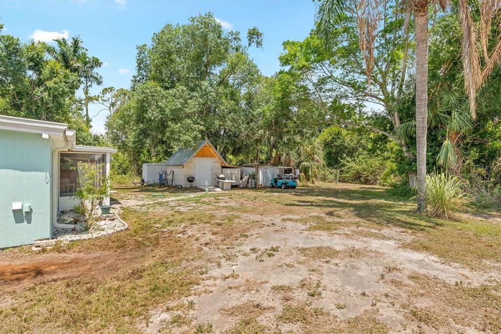 Active With Contract: $242,000 (3 beds, 2 baths, 1175 Square Feet)