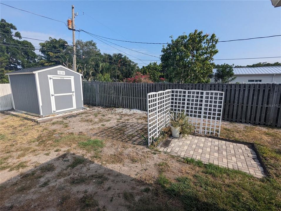 Active With Contract: $2,800 (4 beds, 2 baths, 1292 Square Feet)