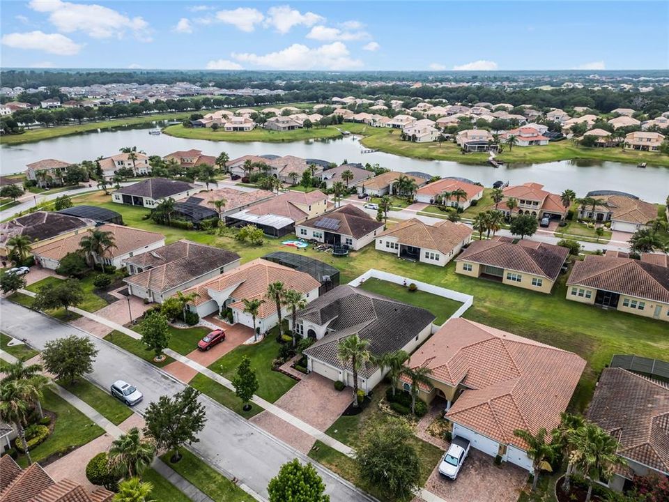 For Sale: $499,000 (3 beds, 2 baths, 2445 Square Feet)