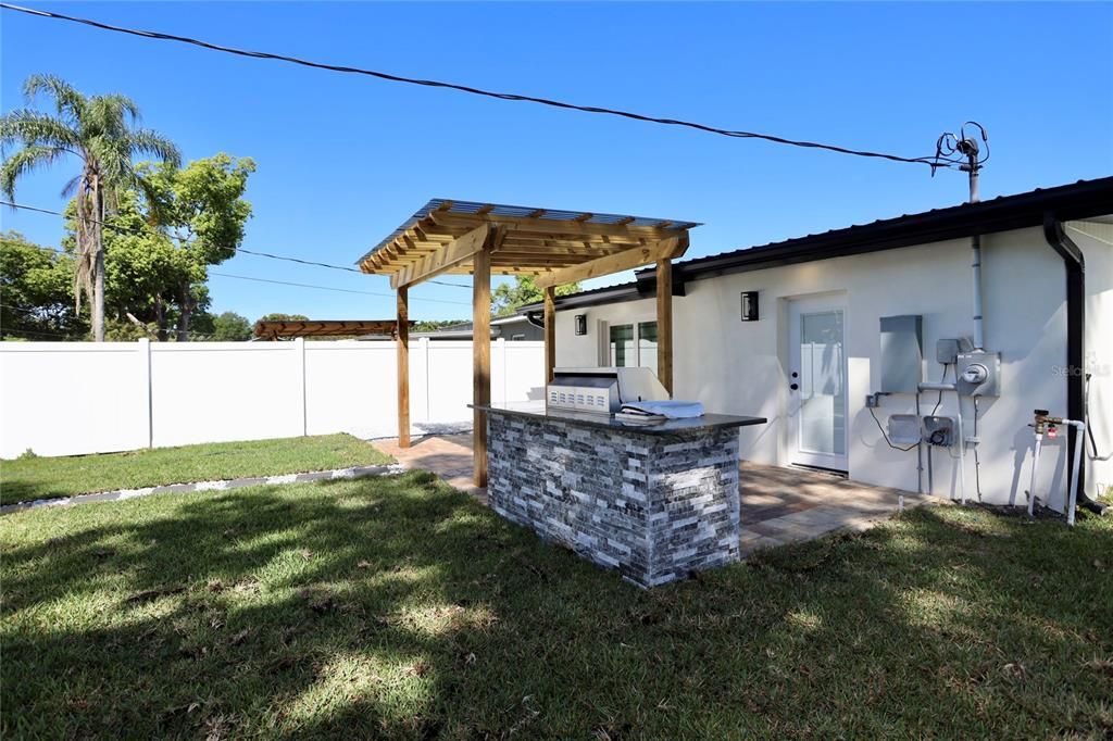 For Sale: $449,000 (3 beds, 2 baths, 1146 Square Feet)