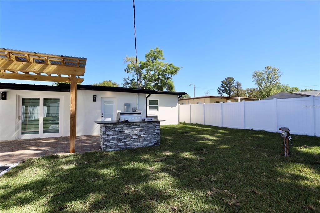 For Sale: $449,000 (3 beds, 2 baths, 1146 Square Feet)