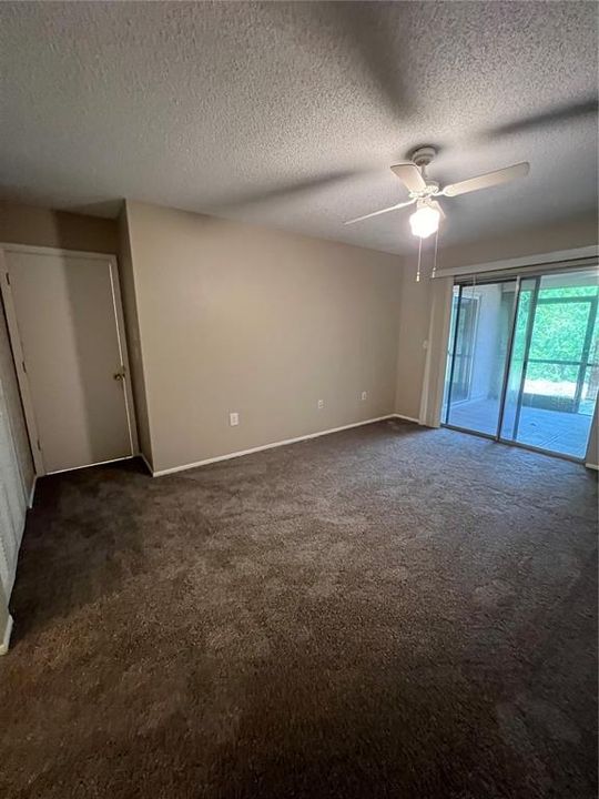 For Rent: $1,595 (2 beds, 2 baths, 956 Square Feet)