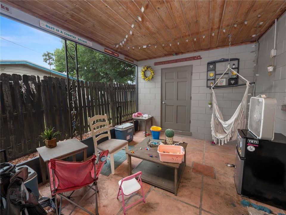 Beautiful Tongue n Groove Ceiling on Screened Lanai