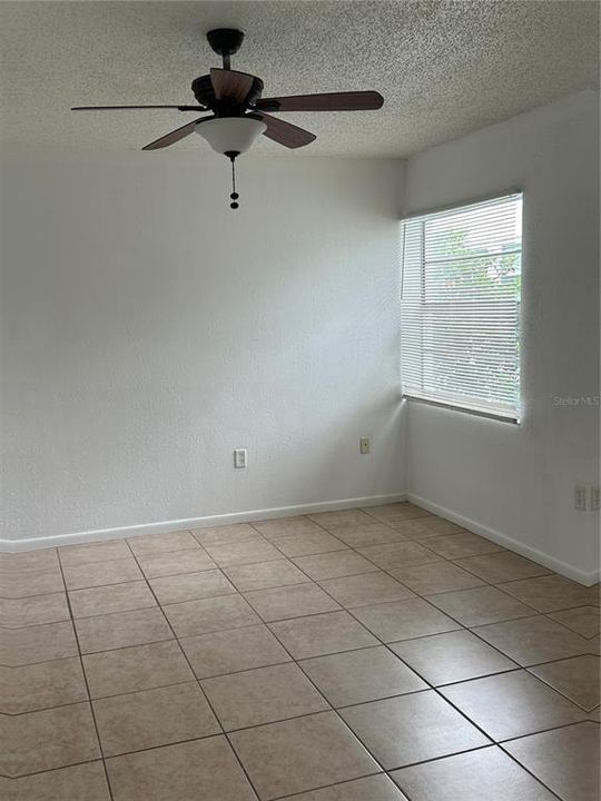 Recently Rented: $1,250 (2 beds, 2 baths, 1148 Square Feet)