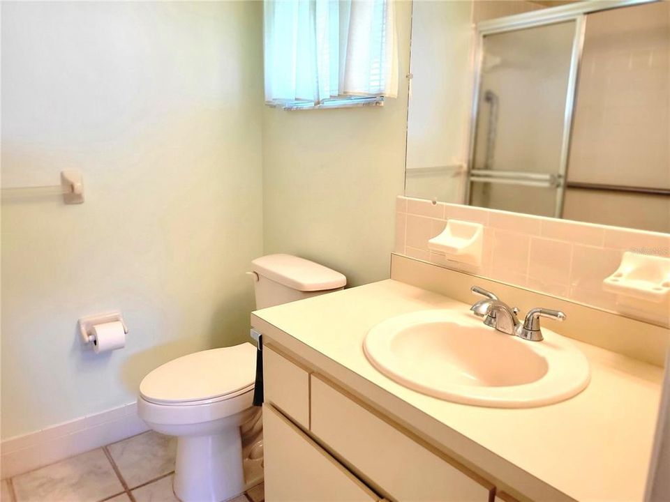 For Sale: $189,000 (2 beds, 2 baths, 1312 Square Feet)