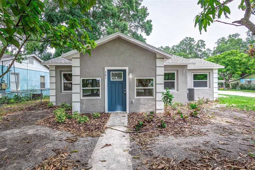 Active With Contract: $239,950 (3 beds, 1 baths, 1051 Square Feet)