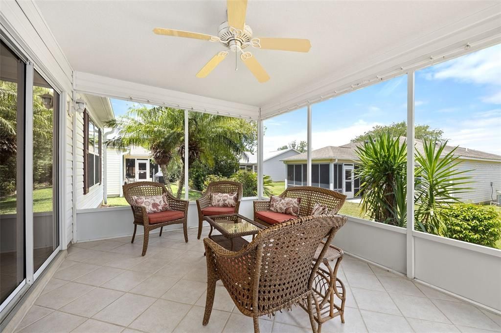 Lovely Screened in Lanai to relax or entertain!