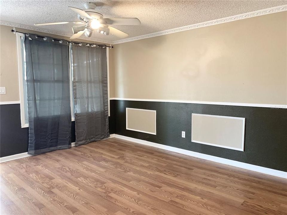 For Rent: $1,099 (1 beds, 1 baths, 548 Square Feet)