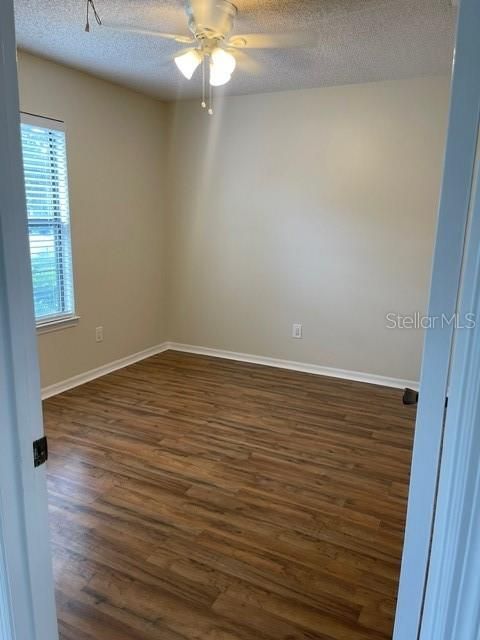 For Sale: $224,500 (2 beds, 2 baths, 810 Square Feet)