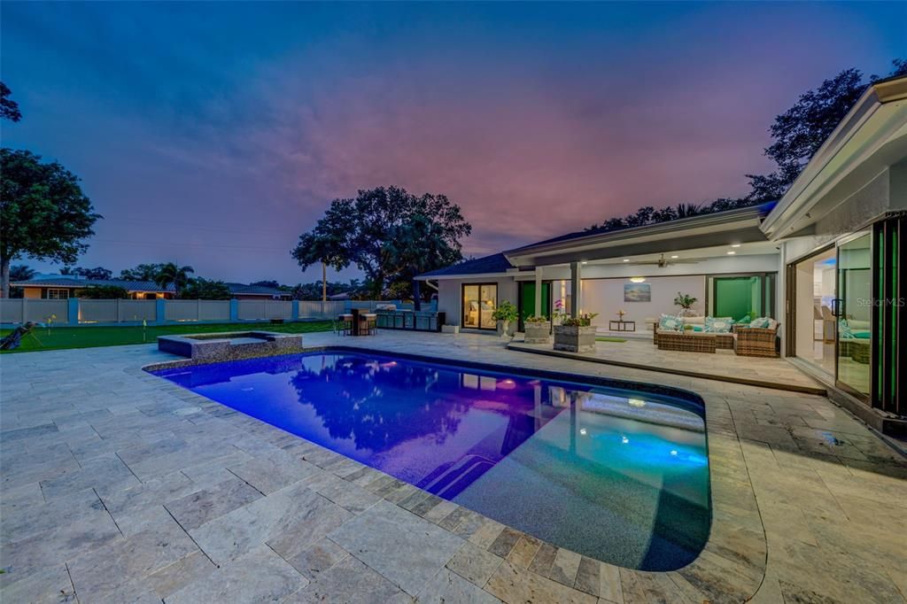 For Sale: $1,995,000 (5 beds, 4 baths, 2785 Square Feet)