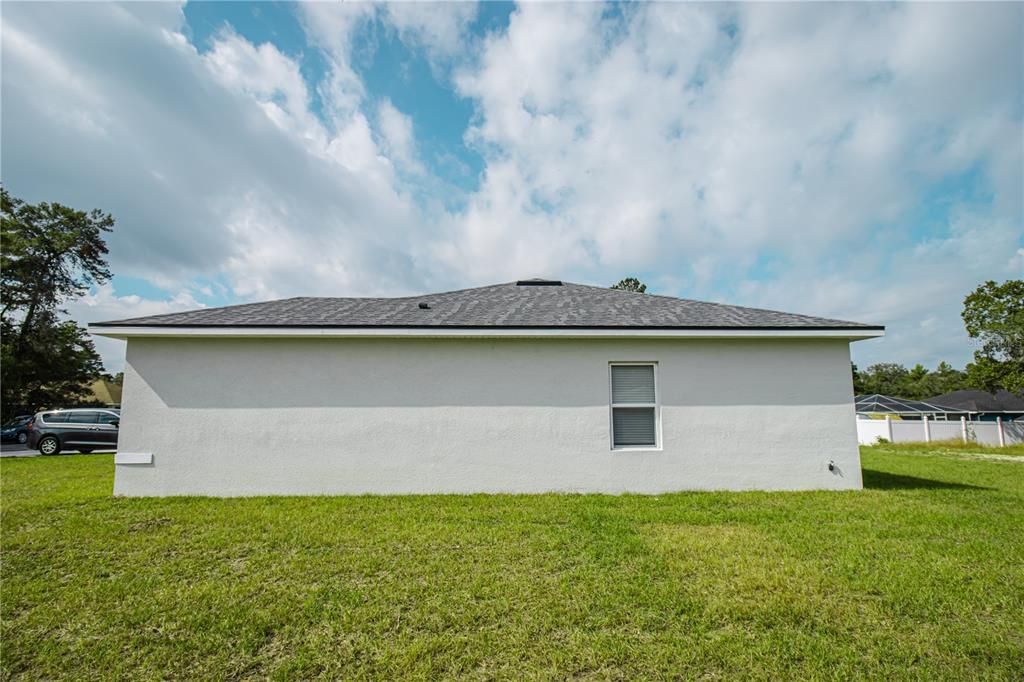 Active With Contract: $285,900 (4 beds, 2 baths, 1580 Square Feet)