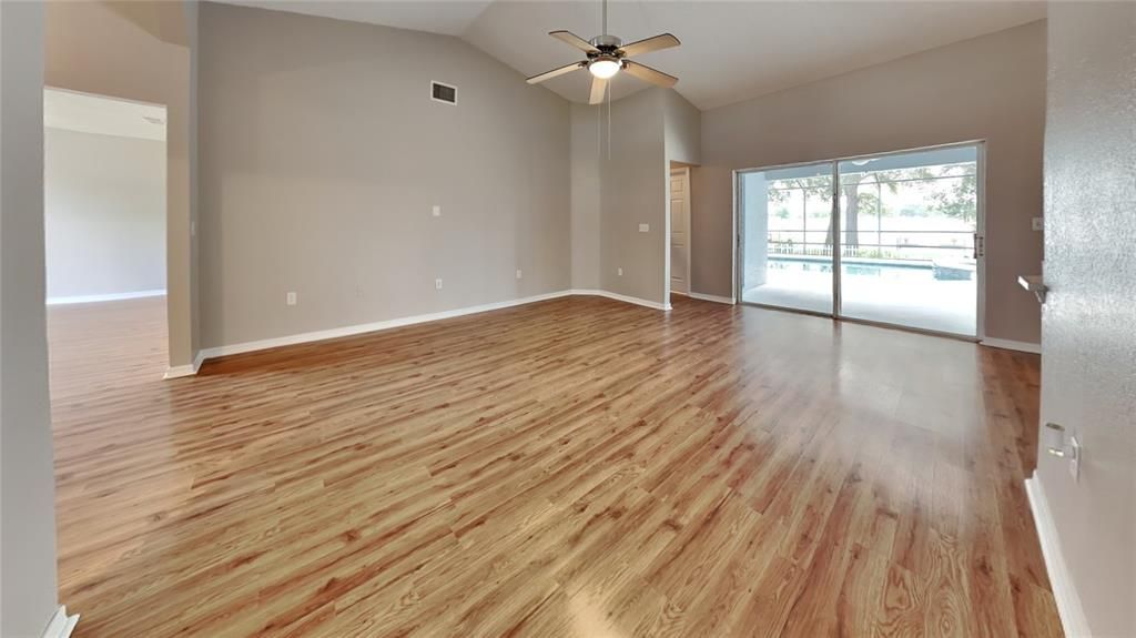 For Sale: $464,900 (3 beds, 2 baths, 1842 Square Feet)