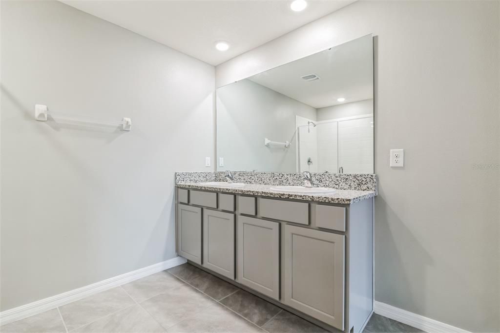 Active With Contract: $299,000 (3 beds, 2 baths, 1670 Square Feet)