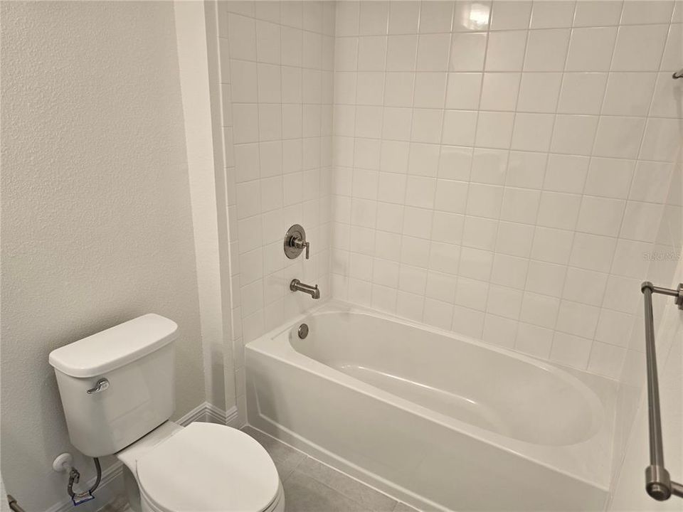 For Rent: $2,800 (2 beds, 2 baths, 1524 Square Feet)