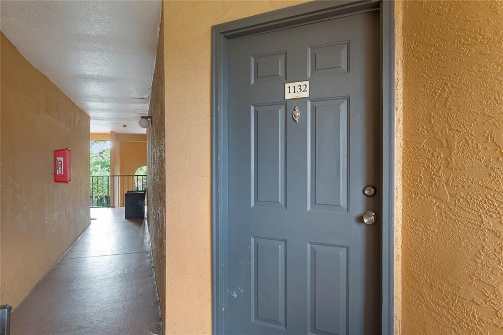 For Sale: $190,000 (2 beds, 2 baths, 1054 Square Feet)