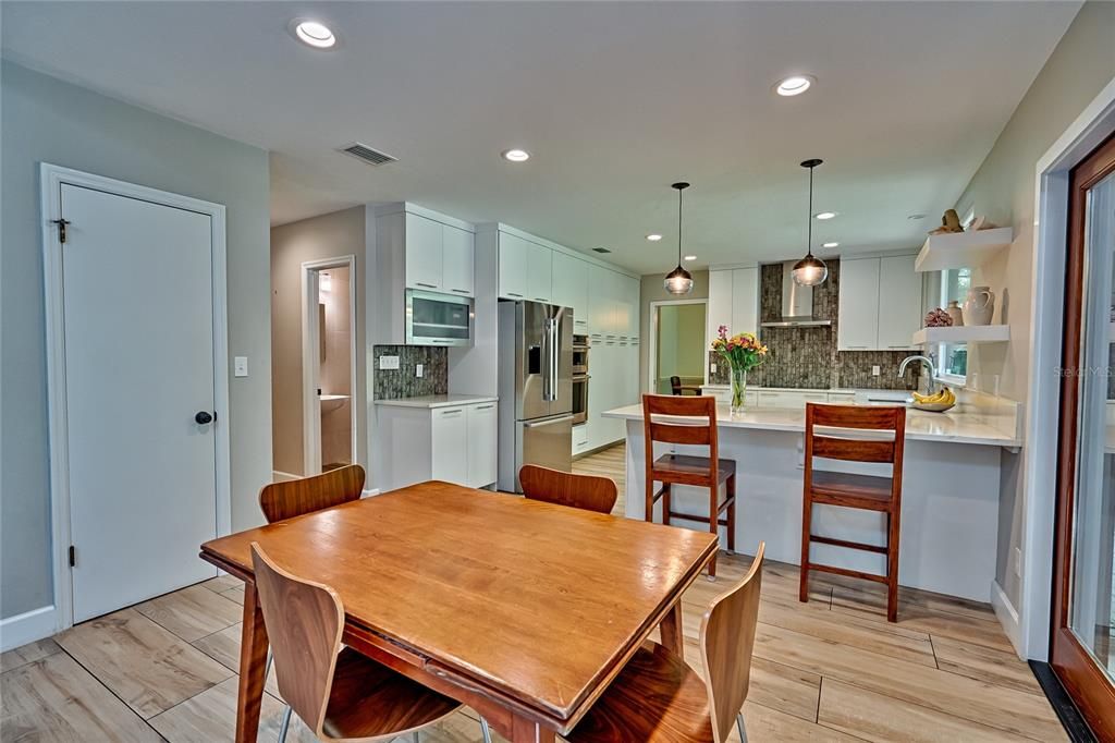 Active With Contract: $598,000 (4 beds, 2 baths, 2653 Square Feet)