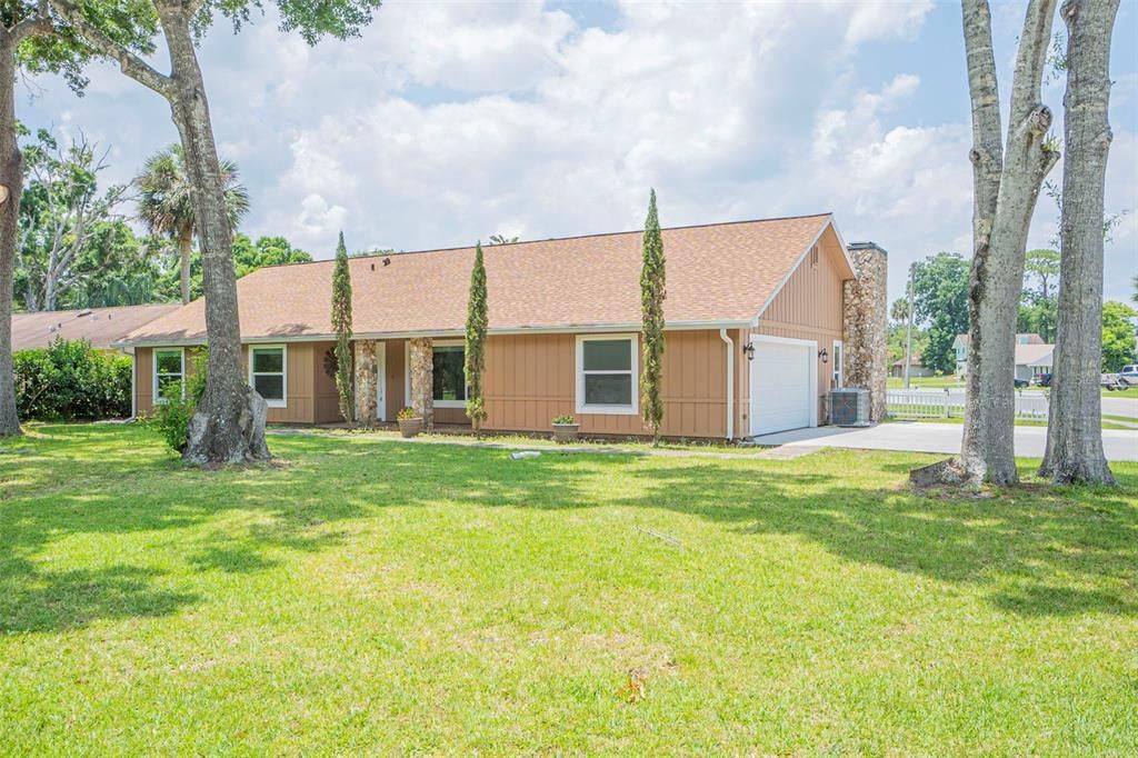 Active With Contract: $360,000 (3 beds, 2 baths, 1802 Square Feet)