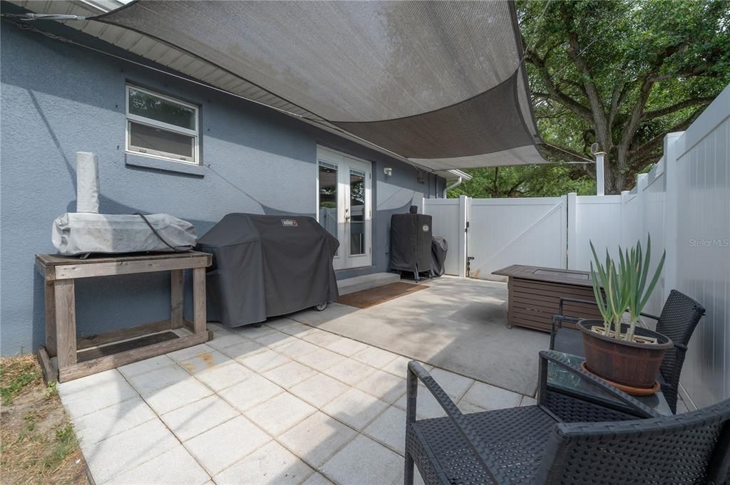 Active With Contract: $2,700 (3 beds, 2 baths, 1188 Square Feet)