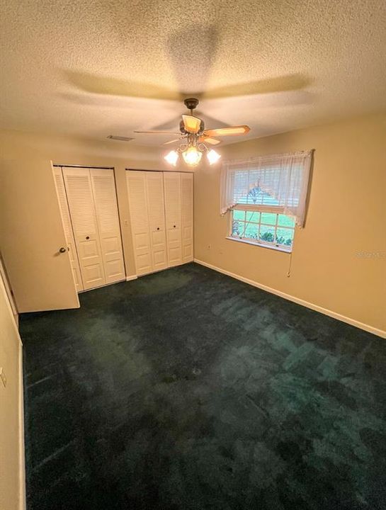 Active With Contract: $309,900 (3 beds, 2 baths, 1800 Square Feet)