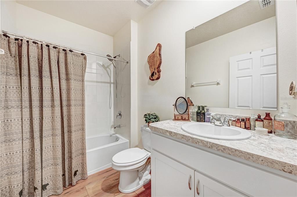 Active With Contract: $360,000 (4 beds, 2 baths, 1916 Square Feet)