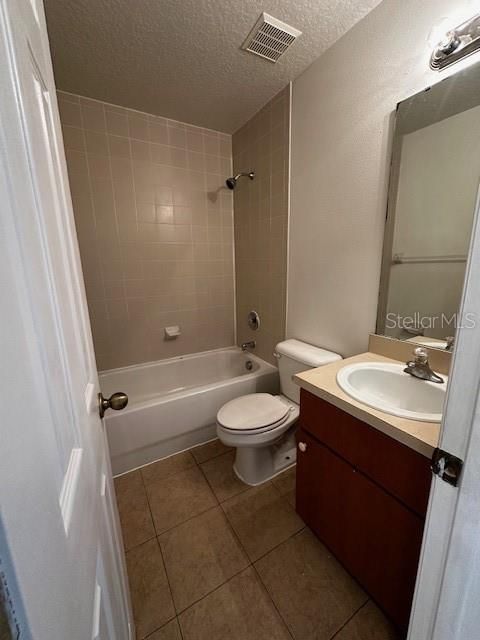 For Rent: $1,875 (3 beds, 2 baths, 1468 Square Feet)