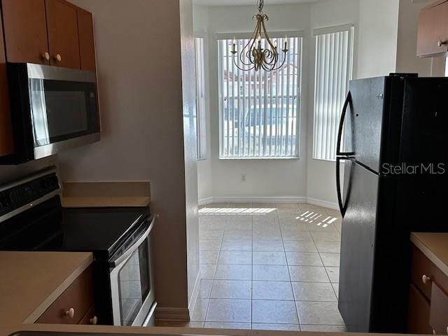 For Rent: $1,875 (3 beds, 2 baths, 1468 Square Feet)