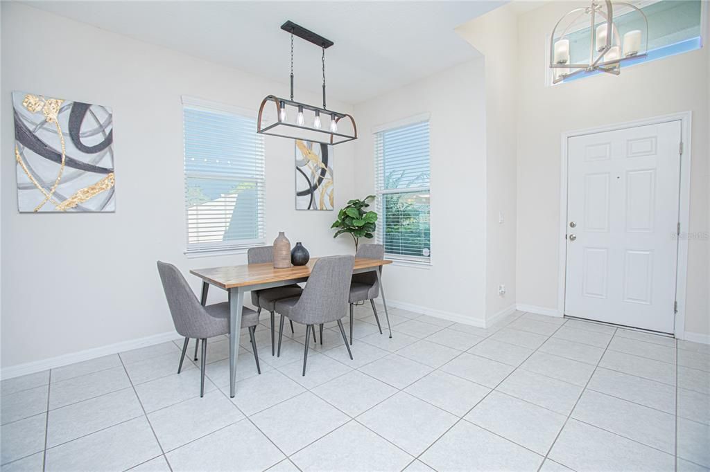 Active With Contract: $345,000 (3 beds, 2 baths, 1542 Square Feet)