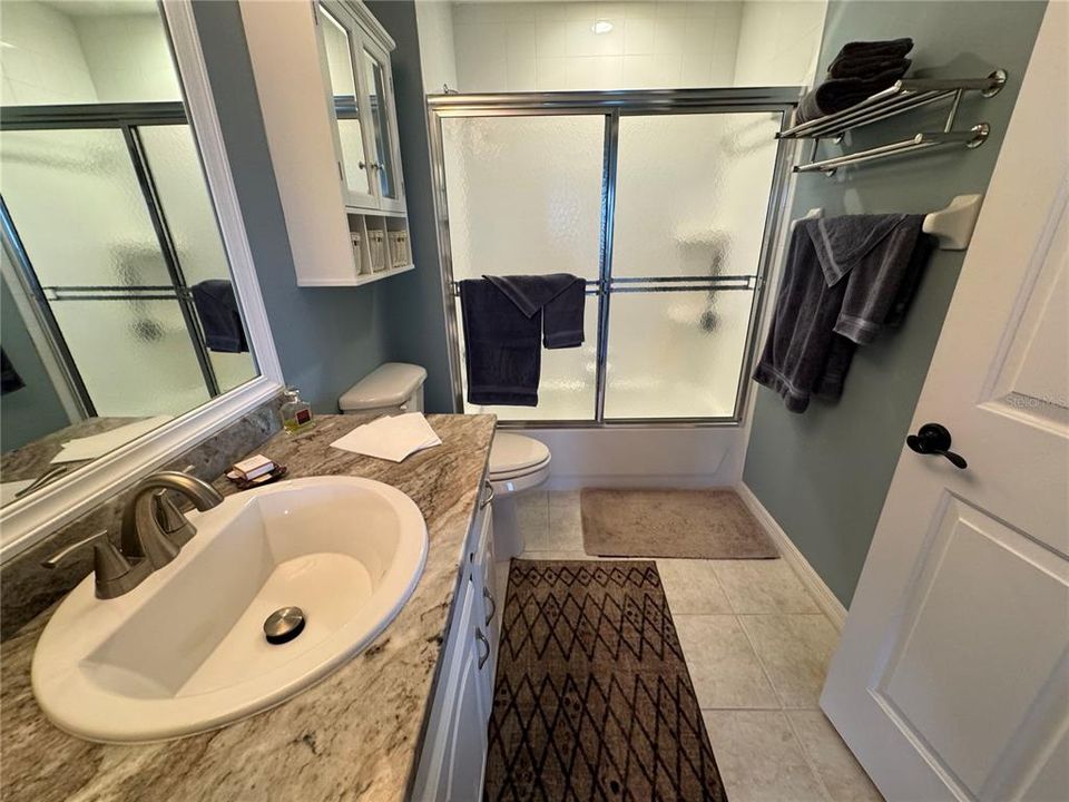 For Sale: $324,500 (2 beds, 2 baths, 1090 Square Feet)