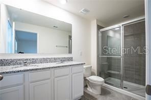 合同活跃: $2,750 (3 贝兹, 2 浴室, 1817 平方英尺)