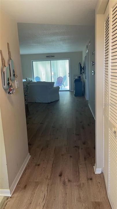 For Rent: $2,300 (2 beds, 2 baths, 970 Square Feet)