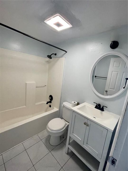 1ST BATHROOM