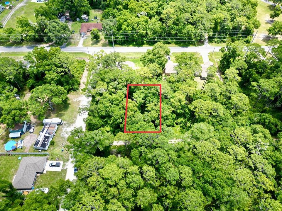 На продажу: $28,500 (0.22 acres)