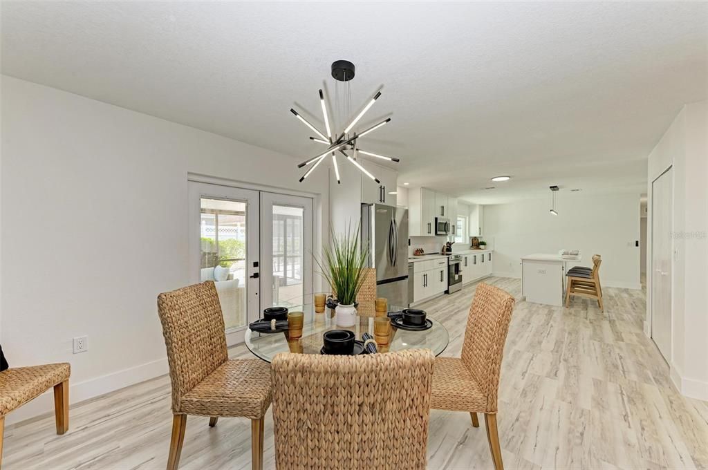 Active With Contract: $655,000 (4 beds, 2 baths, 1922 Square Feet)